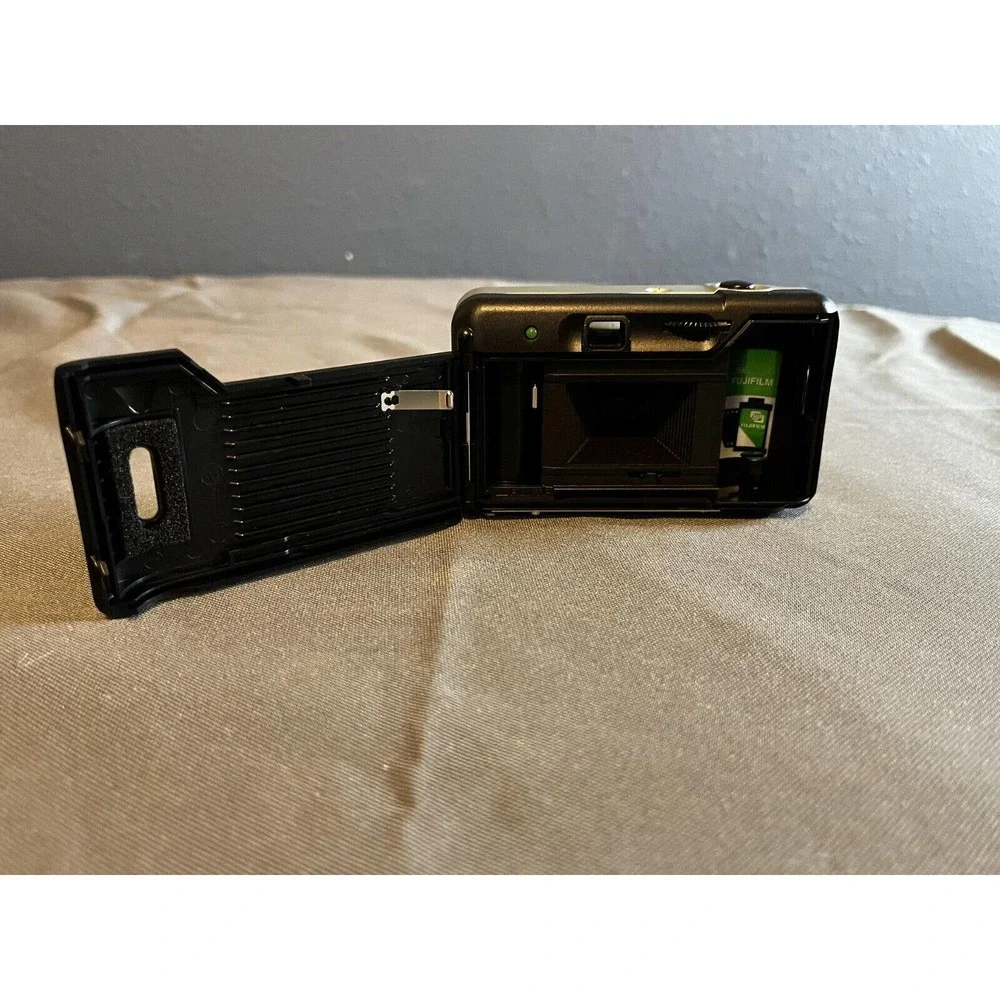 Fujifilm Camera Smart Shot Plus 35mm Point and Shoot Film Camera Vintage